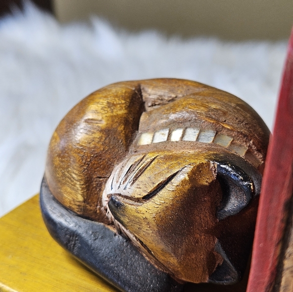 Vintage Hand Carved Heavy Wooden Cat Kitten Bookend Set From Thailand MCM - Picture 11 of 12